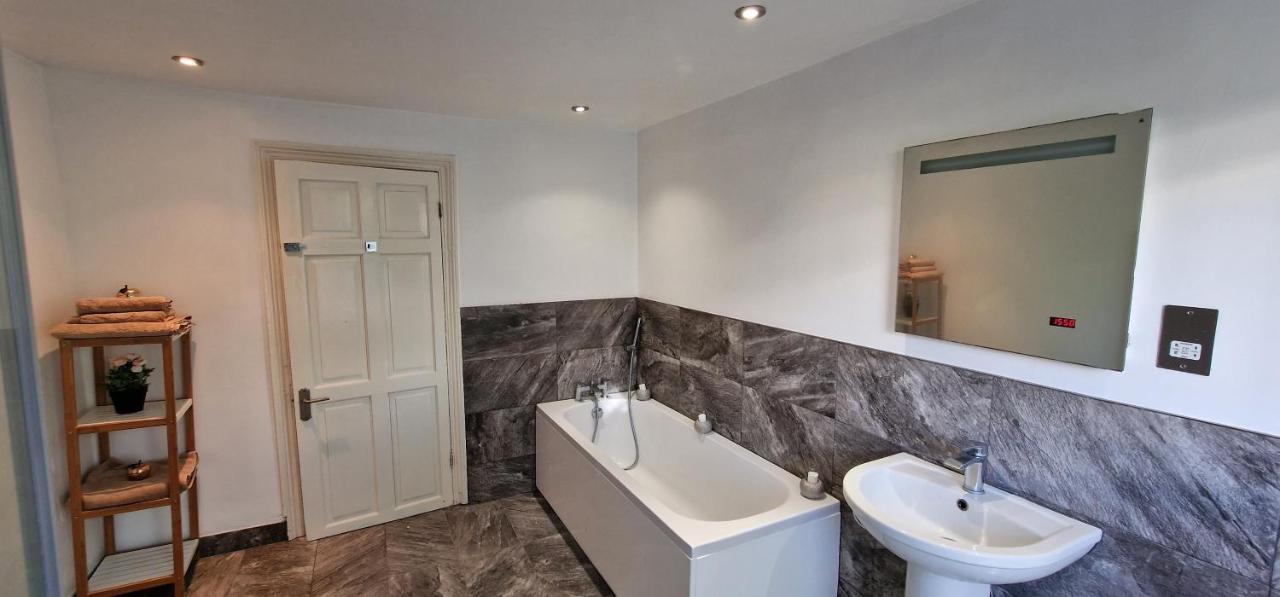 Cultural Epicenter, 4 Bedroom, More To Do Than You Can Do! Londra Esterno foto